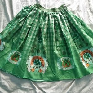 Luck of the Irish Oblong box shop a-line skirt